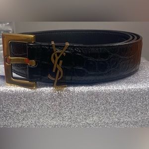 YSL BELT NEVA WORN $350